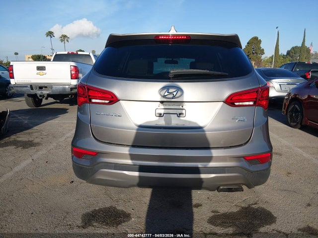 5NMZTDLB8HH002092 Hyundai Santa Fe Sport 2.4l