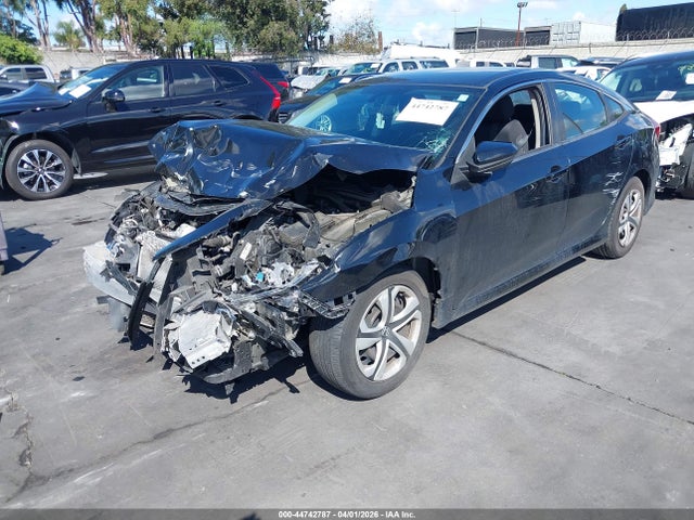 Продажа на аукционе авто 2018 Honda Civic Lx, vin: 2HGFC2F52JH568684, номер лота: 44742787