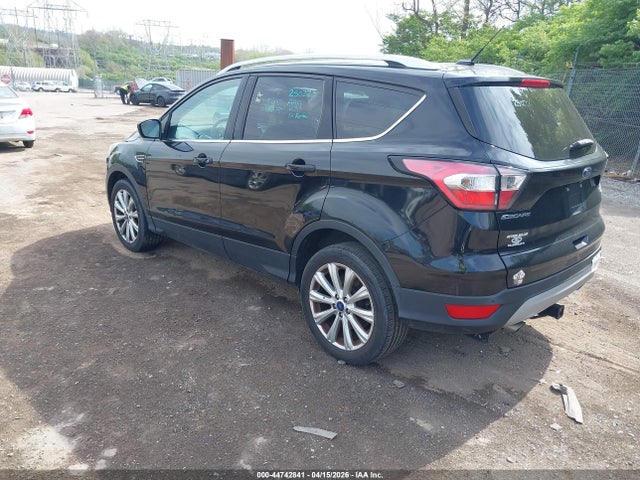 Ford Escape Titanium 2017 1FMCU9J93HUD55814 Image 3