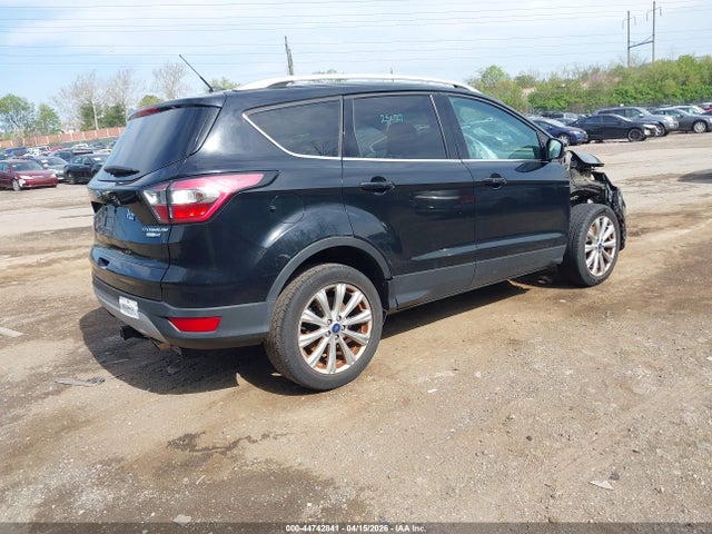 Ford Escape Titanium 2017 1FMCU9J93HUD55814 Image 4
