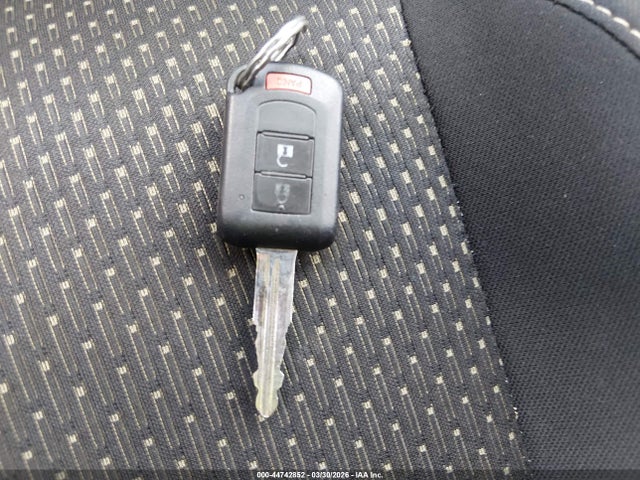 JA4AP3AU3GZ049793 Mitsubishi Outlander Sport 2.0 Es