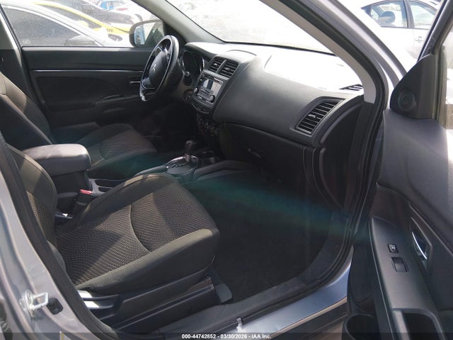 JA4AP3AU3GZ049793 Mitsubishi Outlander Sport 2.0 Es