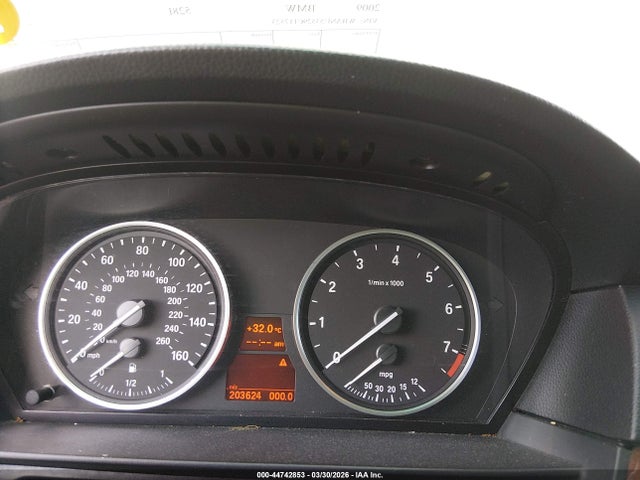2009 Bmw 528i მანქანა იყიდება აუქციონზე, vin: WBANU53529C117523, აუქციონის ნომერი: 44742853