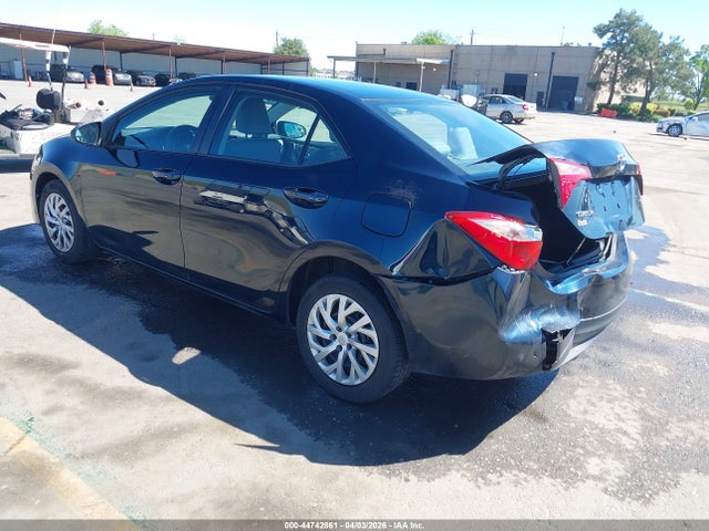 Toyota COROLLA LE 2017 2T1BURHE7HC824547 Image 3