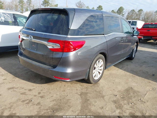 Honda ODYSSEY LX 2018 5FNRL6H25JB013918 Image 4