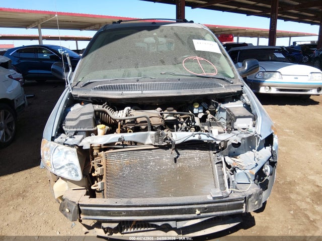 2006 Chrysler Town & Country Limited მანქანა იყიდება აუქციონზე, vin: 2A8GP64L06R821849, აუქციონის ნომერი: 44742905