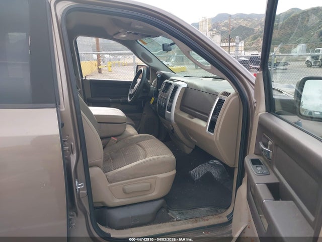 44742910 :رقم المزاد ، 1D3HB18T69S730067 vin ، 2009 Dodge Ram 1500 Slt/sport/trx مزاد بيع