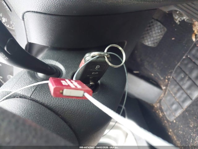 44742943 :رقم المزاد ، 3VW2K7AJ8EM215078 vin ، 2014 Volkswagen Jetta 2.0l S مزاد بيع