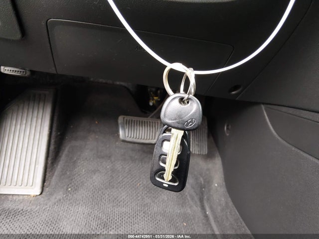 5NPD84LF7JH286676 Hyundai ELANTRA SEL