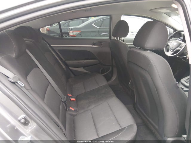5NPD84LF7JH286676 Hyundai ELANTRA SEL