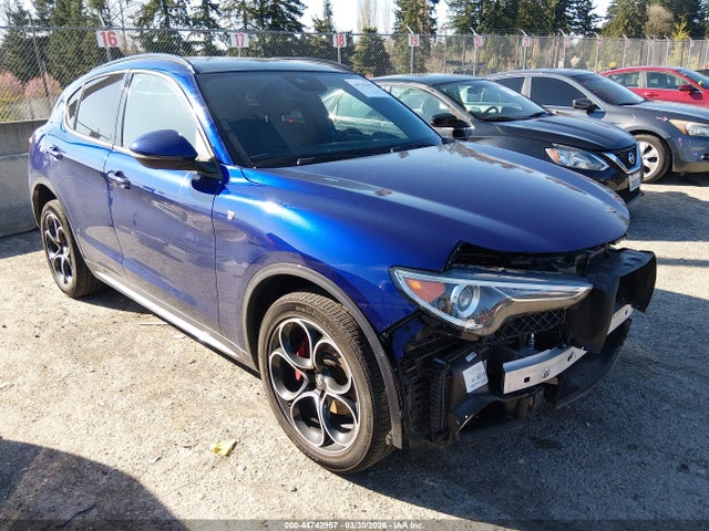 2022 ALFA ROMEO STELVIO ZASPAKBN7N7D26982