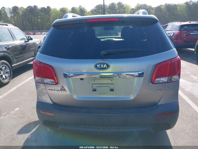 2013 Kia Sorento Ex მანქანა იყიდება აუქციონზე, vin: 5XYKUDA6XDG391827, აუქციონის ნომერი: 44742966