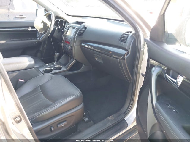 2013 Kia Sorento Ex მანქანა იყიდება აუქციონზე, vin: 5XYKUDA6XDG391827, აუქციონის ნომერი: 44742966