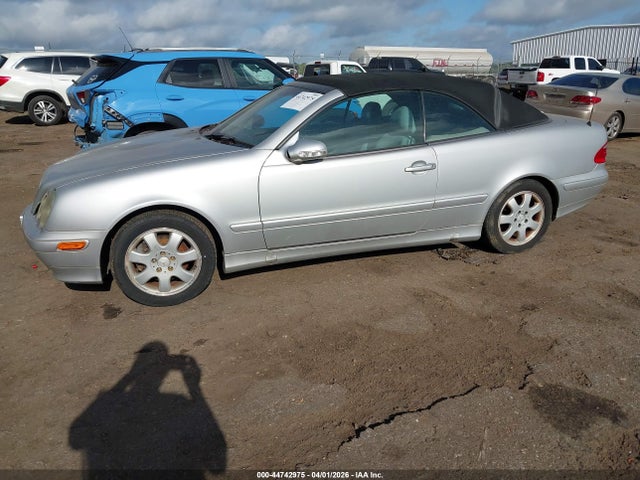Aukcja sprzedaży 2000 Mercedes-benz Clk 320, vin: WDBLK65G1YT039513, numer aukcji: 44742975