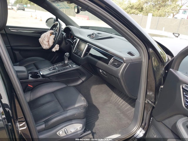 2016 PORSCHE MACAN WP1AB2A53GLB49823 Photo 4