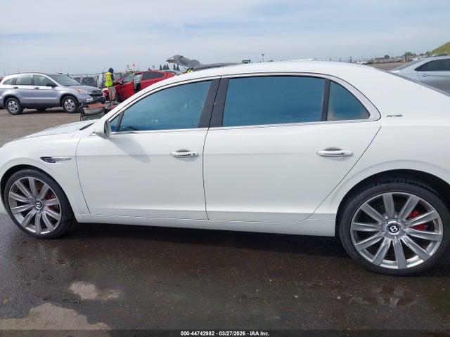 Bentley Flying Spur W12 2015 SCBEC9ZA9FC041217 Image 14
