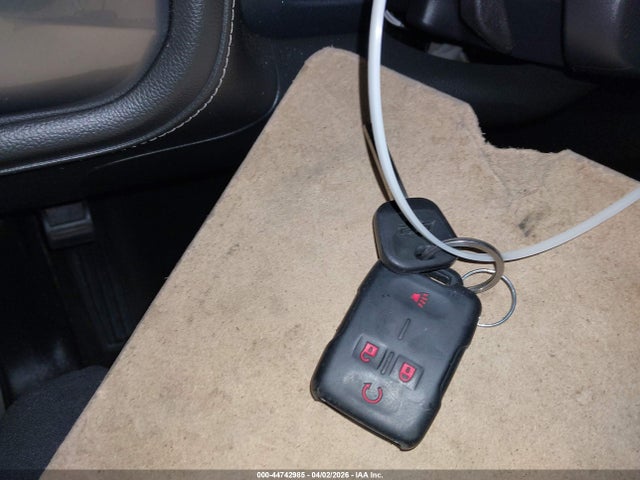 3GCUKSEC8HG248000 Chevrolet Silverado 1500 2lz