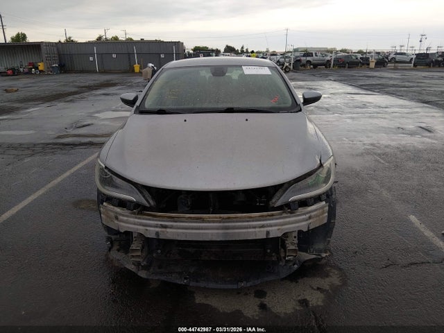 2015 Chrysler 200 Limited მანქანა იყიდება აუქციონზე, vin: 1C3CCCAB3FN746836, აუქციონის ნომერი: 44742987
