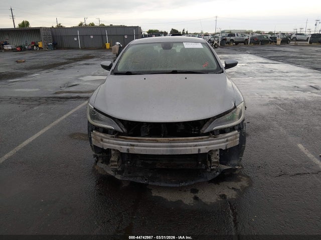 2015 Chrysler 200 Limited მანქანა იყიდება აუქციონზე, vin: 1C3CCCAB3FN746836, აუქციონის ნომერი: 44742987