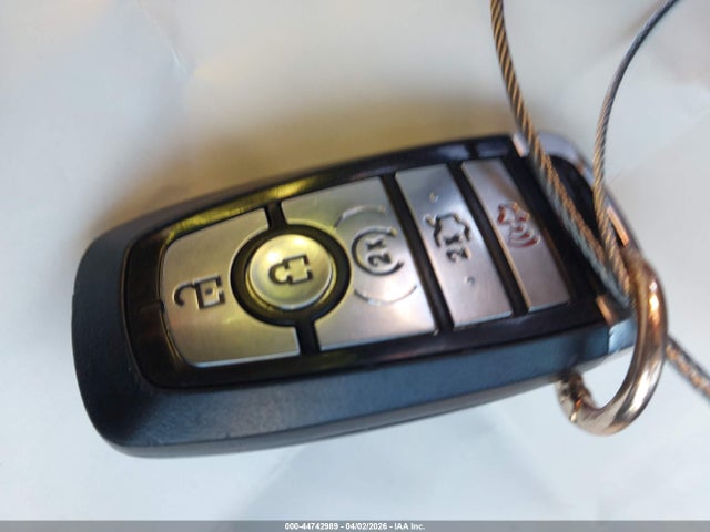 3FA6P0RUXJR102229 Ford Fusion Hybrid Titanium