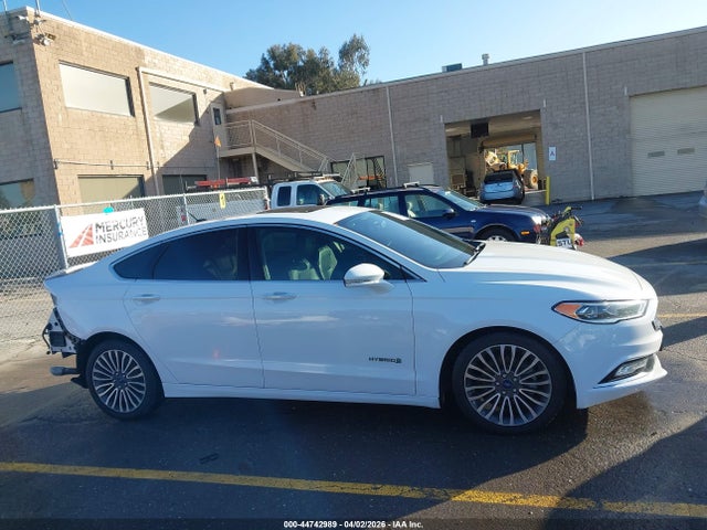 3FA6P0RUXJR102229 Ford Fusion Hybrid Titanium