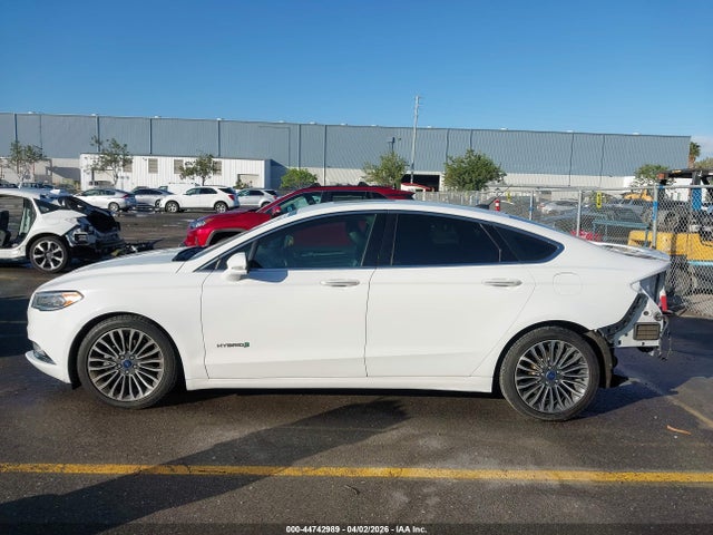 3FA6P0RUXJR102229 Ford Fusion Hybrid Titanium