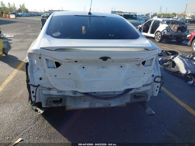 3FA6P0RUXJR102229 Ford Fusion Hybrid Titanium