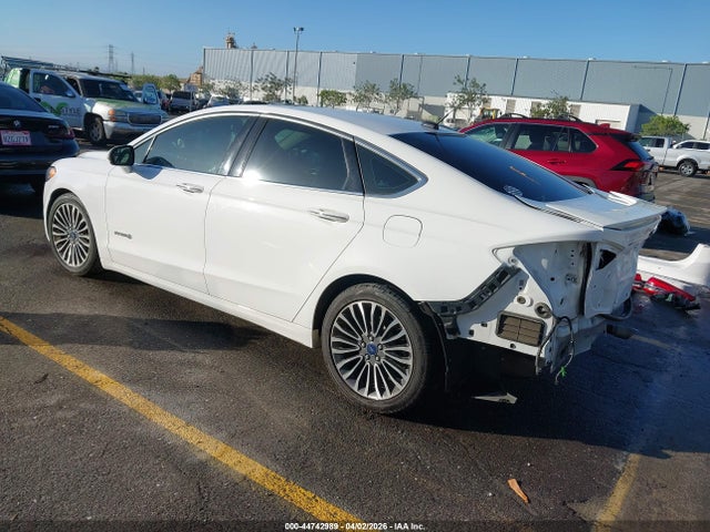 3FA6P0RUXJR102229 Ford Fusion Hybrid Titanium
