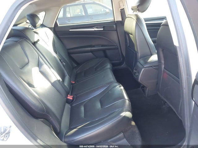 3FA6P0RUXJR102229 Ford Fusion Hybrid Titanium