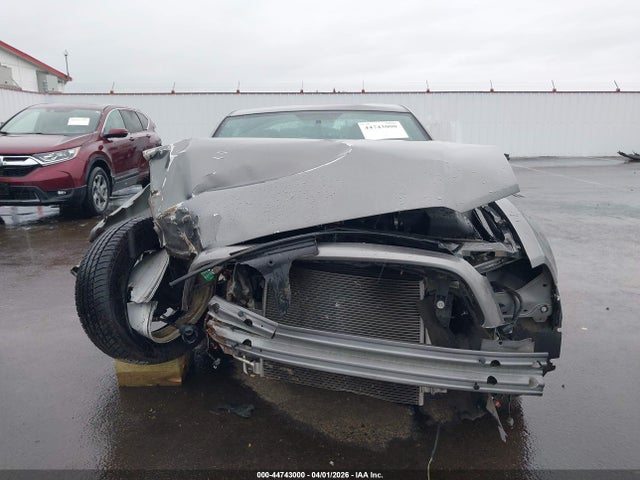 1ZVBP8AM5E5288934 Ford Mustang V6