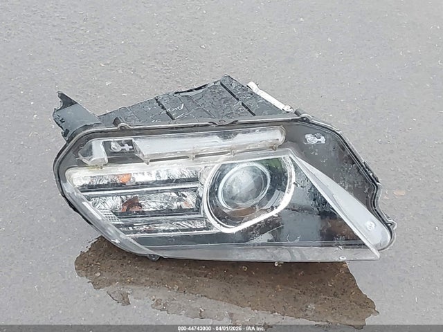 1ZVBP8AM5E5288934 Ford Mustang V6