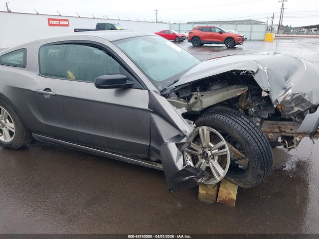 1ZVBP8AM5E5288934 Ford Mustang V6