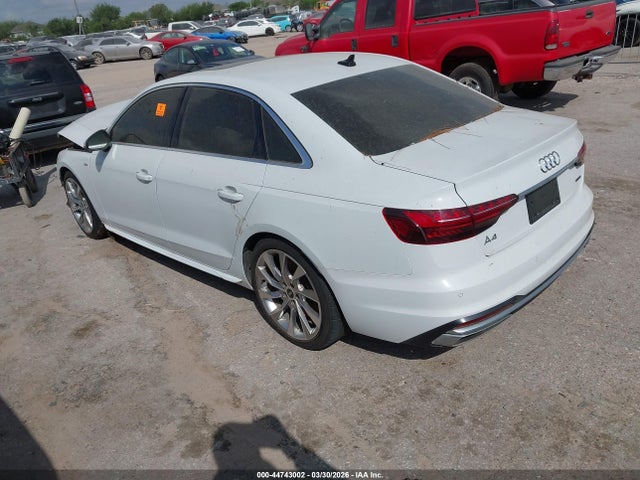 2021 AUDI A4 WAUEAAF44MA037195 Photo 2