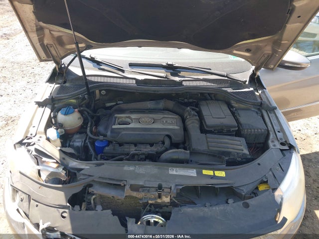 Продаж на аукціоні авто 2010 Volkswagen Cc Luxury, vin: WVWHN7AN0AE535793, номер лоту: 44743016