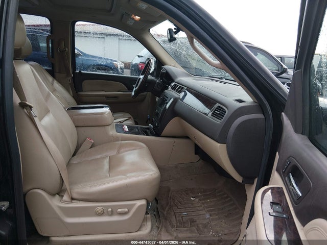44743027 :رقم المزاد ، 1GKFK06299R285484 vin ، 2009 Gmc Yukon Xl 1500 Denali مزاد بيع