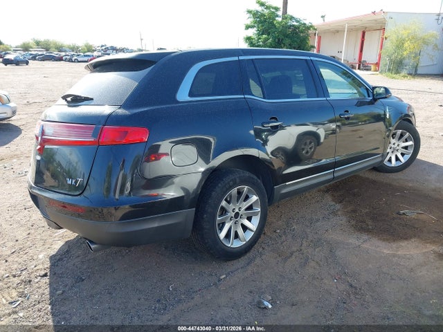 2010 Lincoln Mkt მანქანა იყიდება აუქციონზე, vin: 2LMHJ5FR5ABJ16345, აუქციონის ნომერი: 44743040