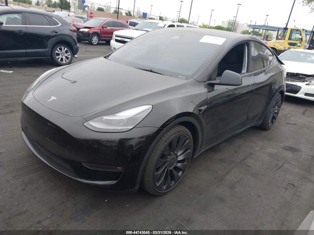 2023 Tesla Model Y Performance Dual Motor All-wheel Drive მანქანა იყიდება აუქციონზე, vin: 7SAYGDEF4PF808076, აუქციონის ნომერი: 44743045