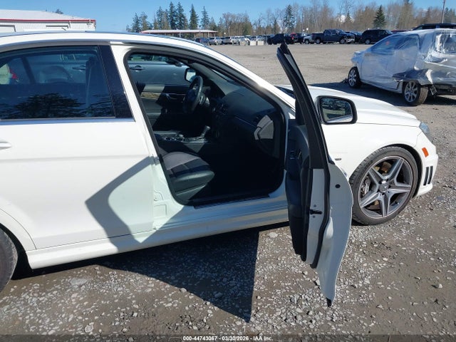 Продаж на аукціоні авто 2009 Mercedes-benz C 63 Amg, vin: WDDGF77X49F243030, номер лоту: 44743067