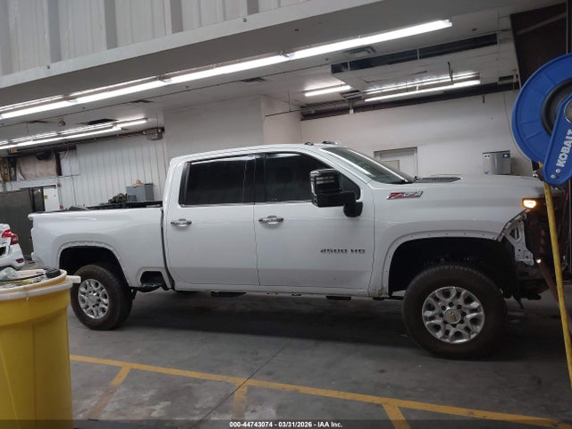 Продажа на аукционе авто 2022 Chevrolet Silverado 2500hd 4wd  Standard Bed Ltz, vin: 2GC4YPEYXN1236149, номер лота: 44743074