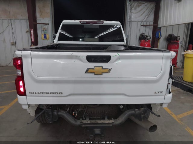 Продажа на аукционе авто 2022 Chevrolet Silverado 2500hd 4wd  Standard Bed Ltz, vin: 2GC4YPEYXN1236149, номер лота: 44743074