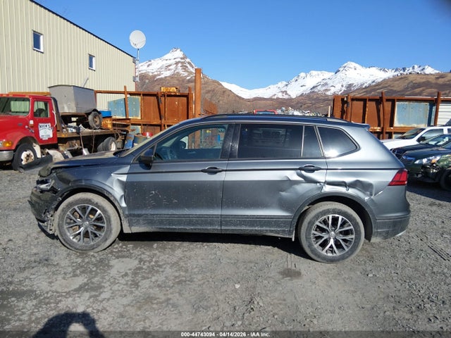 Продаж на аукціоні авто 2021 Volkswagen Tiguan 2.0t S, vin: 3VV0B7AX3MM151790, номер лоту: 44743094
