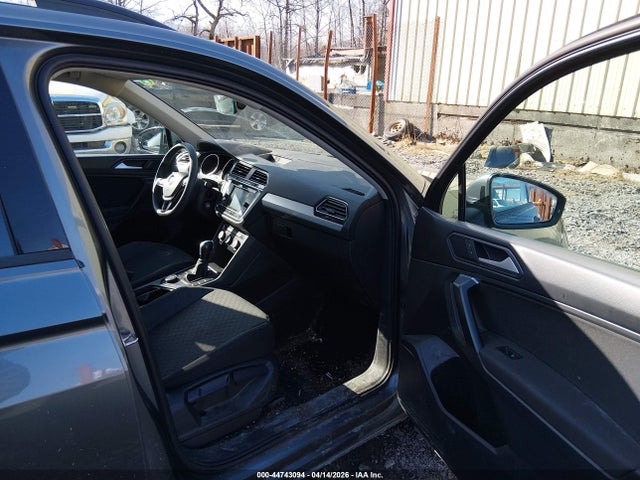 Продаж на аукціоні авто 2021 Volkswagen Tiguan 2.0t S, vin: 3VV0B7AX3MM151790, номер лоту: 44743094
