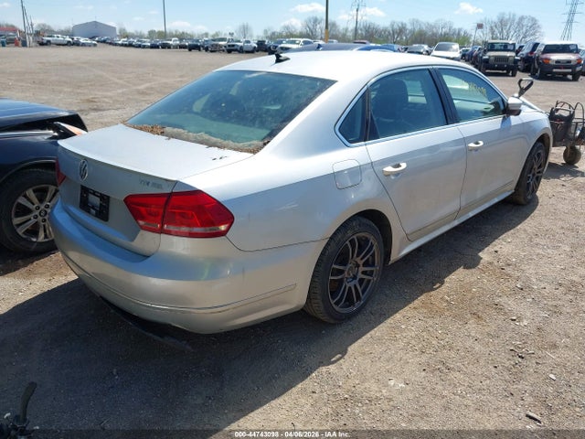 Продаж на аукціоні авто 2014 Volkswagen Passat 2.0l Tdi Sel Premium, vin: 1VWCN7A38EC098973, номер лоту: 44743098