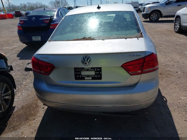 Продаж на аукціоні авто 2014 Volkswagen Passat 2.0l Tdi Sel Premium, vin: 1VWCN7A38EC098973, номер лоту: 44743098