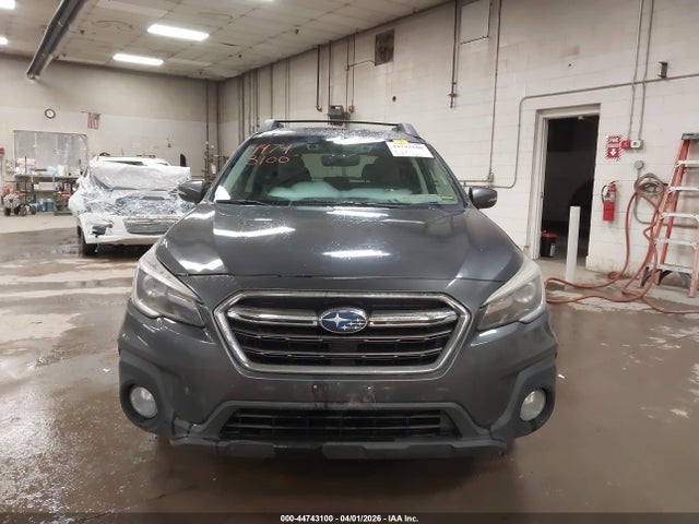Продажа на аукционе авто 2018 Subaru Outback 2.5i Limited, vin: 4S4BSANC5J3202498, номер лота: 44743100