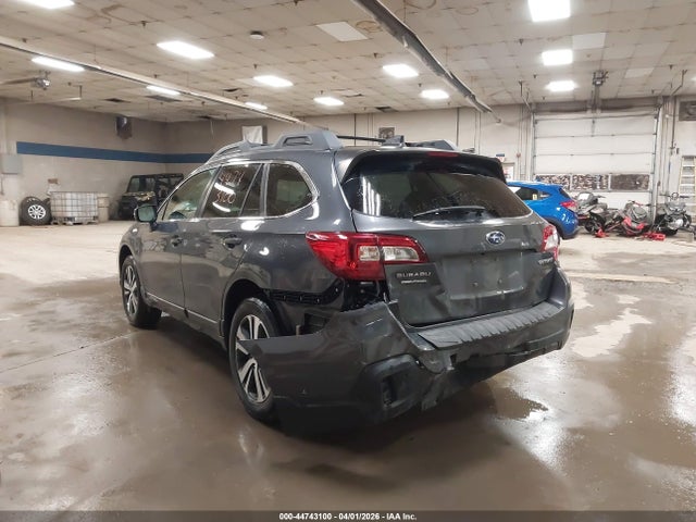 Продажа на аукционе авто 2018 Subaru Outback 2.5i Limited, vin: 4S4BSANC5J3202498, номер лота: 44743100