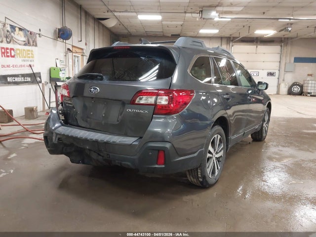 Продажа на аукционе авто 2018 Subaru Outback 2.5i Limited, vin: 4S4BSANC5J3202498, номер лота: 44743100
