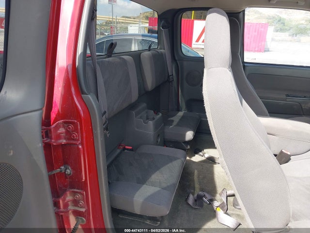 2005 Chevrolet Colorado Ls მანქანა იყიდება აუქციონზე, vin: 1GCDT196458105526, აუქციონის ნომერი: 44743111