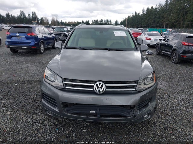Продаж на аукціоні авто 2014 Volkswagen Touareg Tdi Sport, vin: WVGEP9BP3ED002000, номер лоту: 44743116