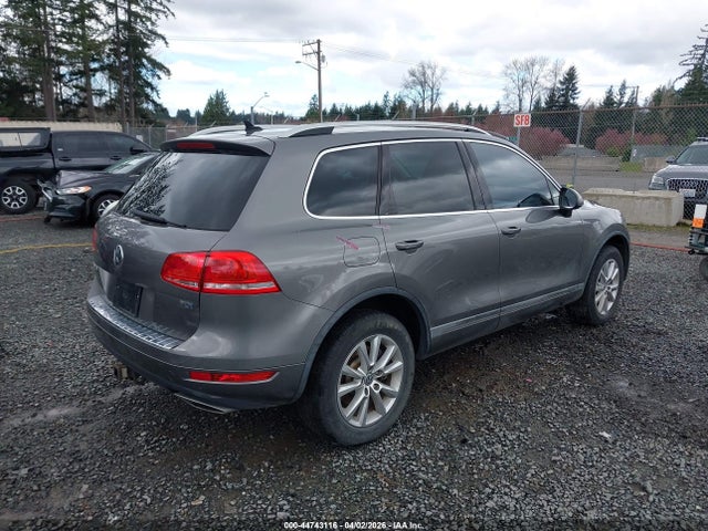Продаж на аукціоні авто 2014 Volkswagen Touareg Tdi Sport, vin: WVGEP9BP3ED002000, номер лоту: 44743116